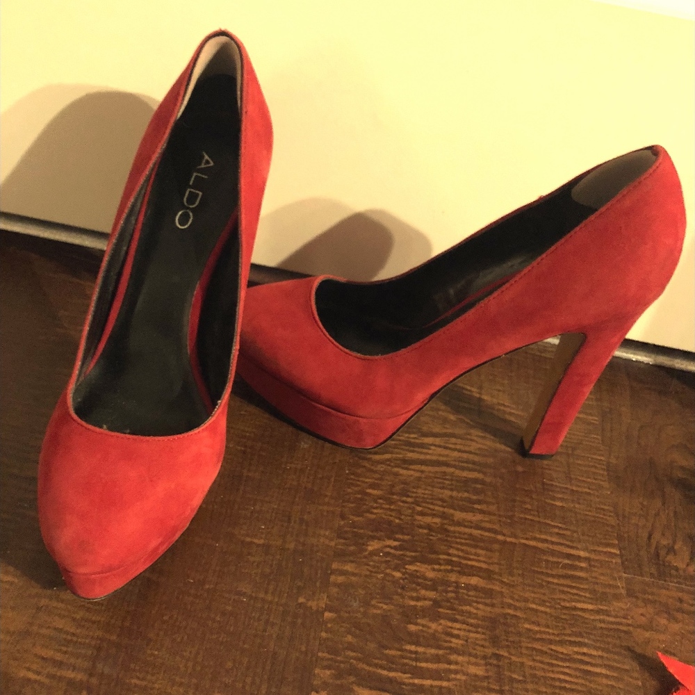 RED SUEDE ALDO PUMPS